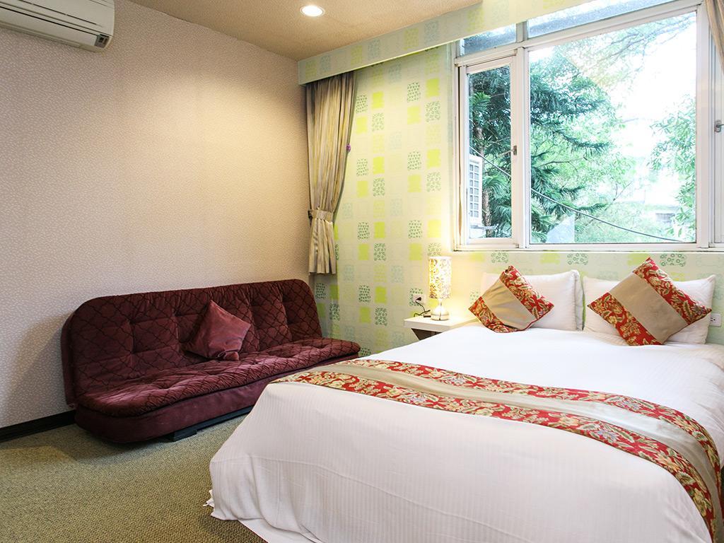 Hotel Courier Station à Wulai Extérieur photo