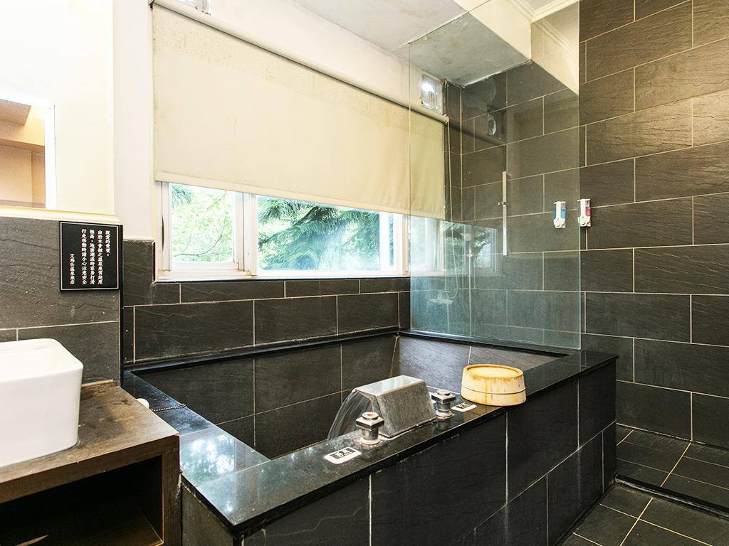 Hotel Courier Station à Wulai Extérieur photo